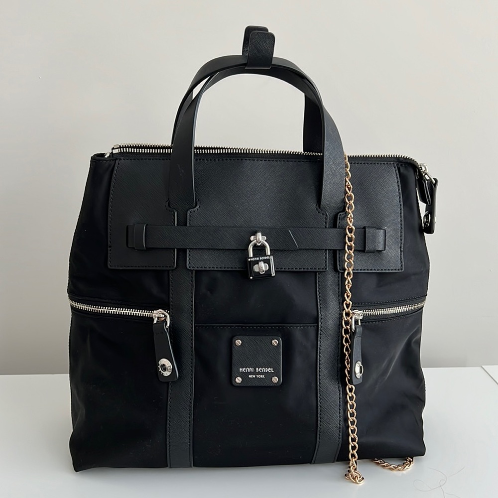 Henri Bendel purse/chain backpack